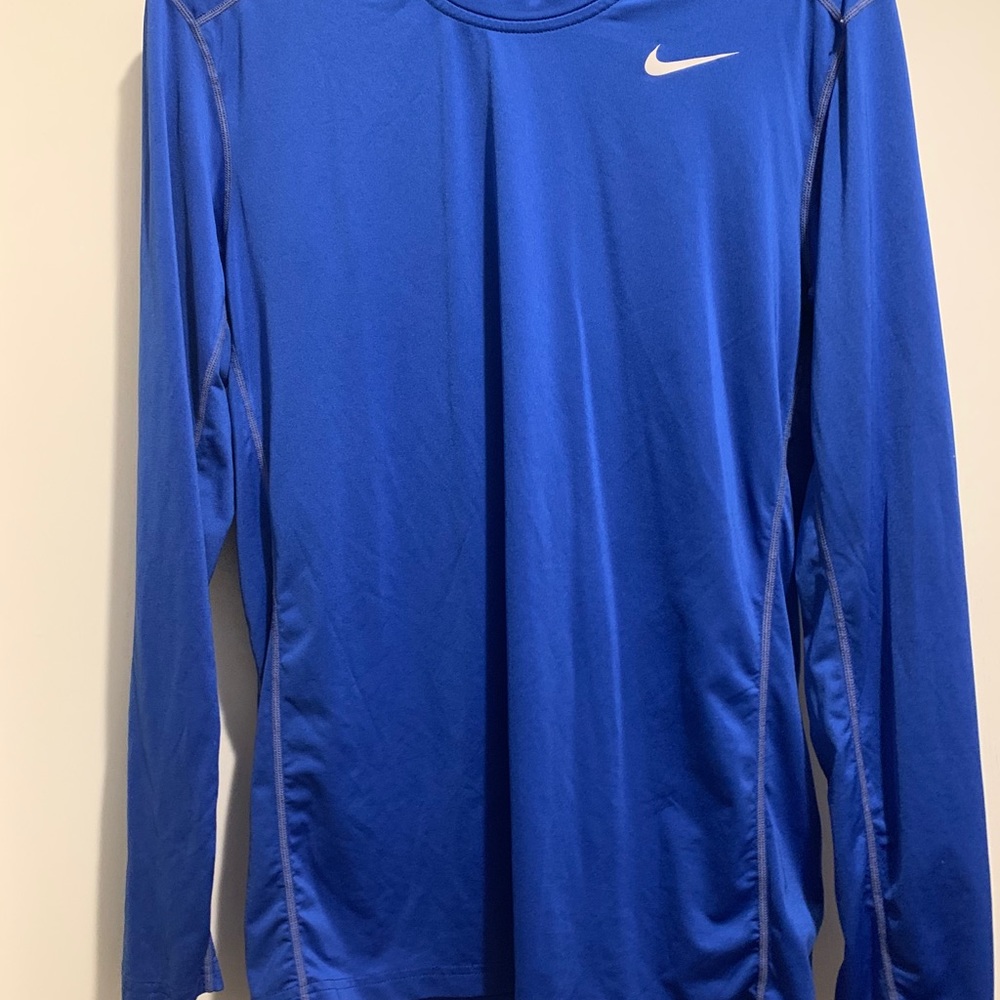 Nike Bundle - Picture 4 of 6